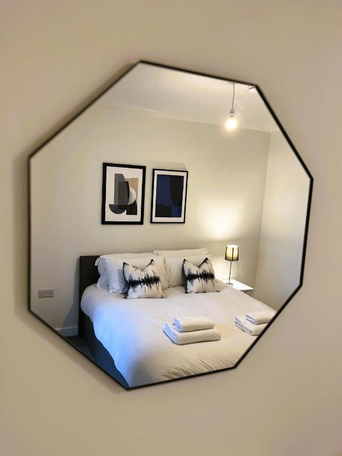 Brand New Modern 1 Bed Apartment Near Old Trafford Stadium Манчестер Экстерьер фото